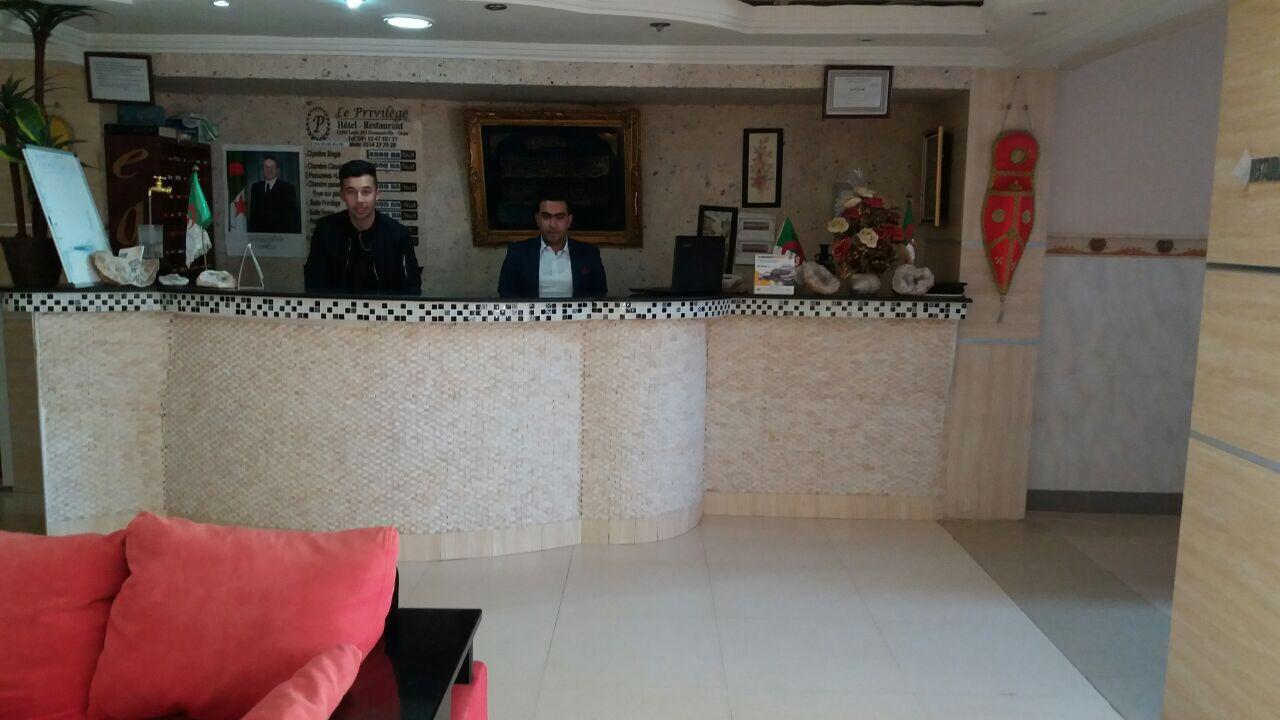Hotel Privilege Bir El Djir Екстер'єр фото